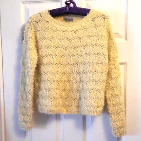 Joseph A. Fluffy Long-Sleeved Crochet Knit Sweater - Picture 1 of 6